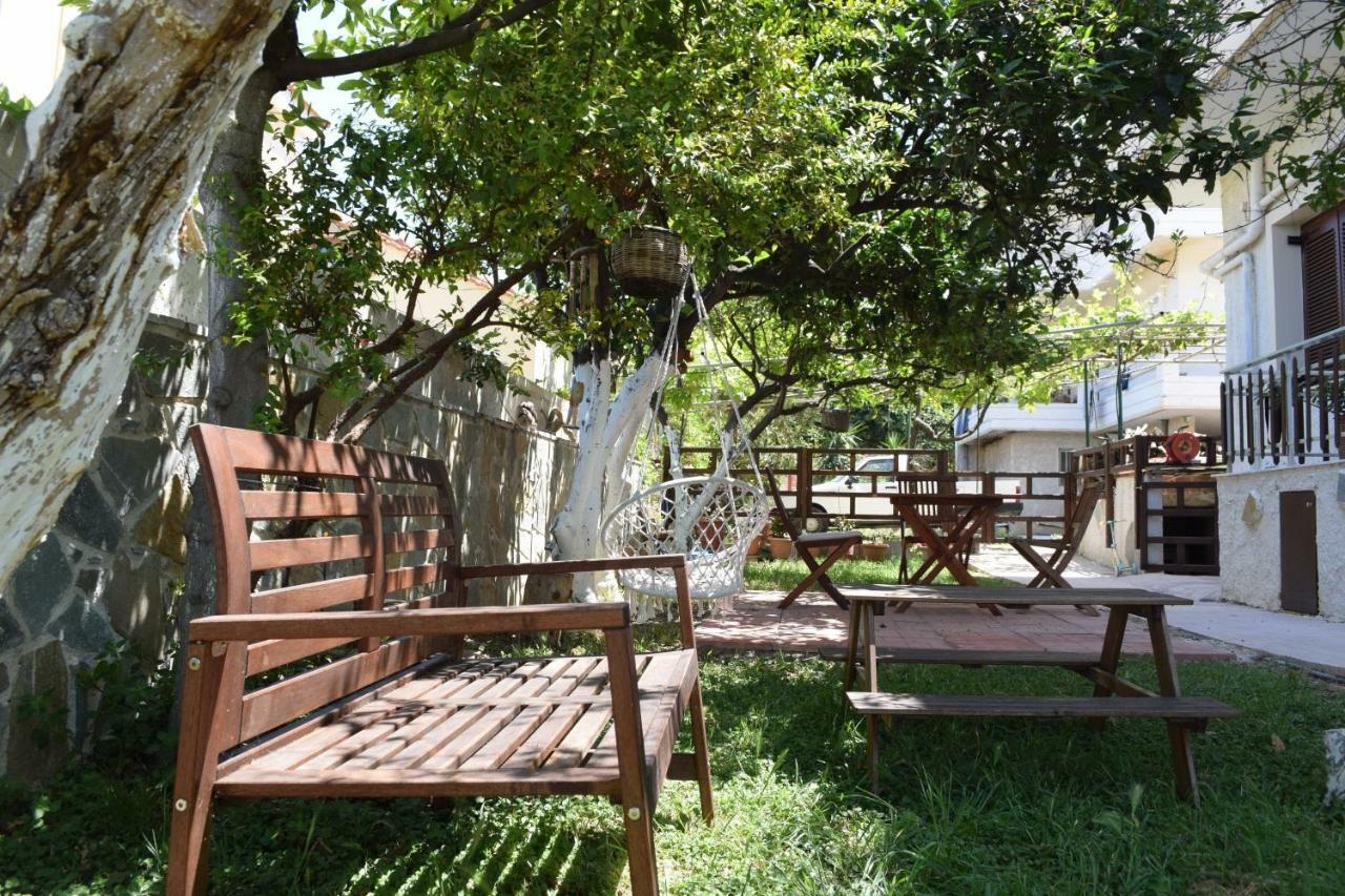 Modern Apartment With Garden Kissamos Luaran gambar